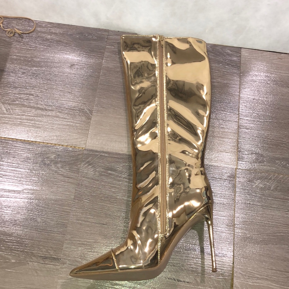 Steve Madden Panther Gold Patent Zip Knee Boots New